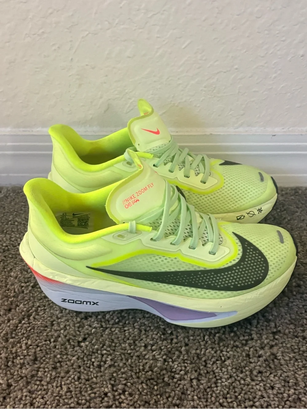 Nike Zoom Fly 6 women Size 6 1/2 - Picture 3 of 16